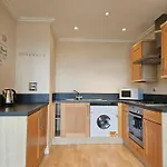 Lovely 2Bed 2Bath Flat In North Acton